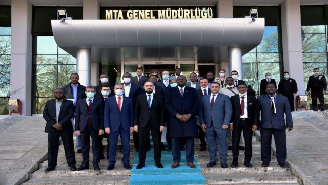 Sudan'dan MTA'ya ziyaret