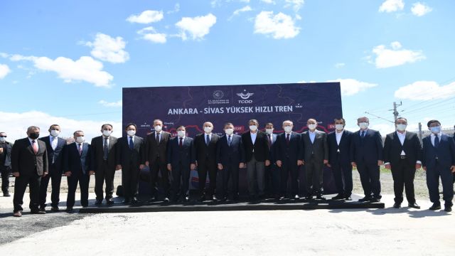 Ankara-Sivas Yüksek Hızlı Tren Projesi’nde Mutlu Son Yakın!