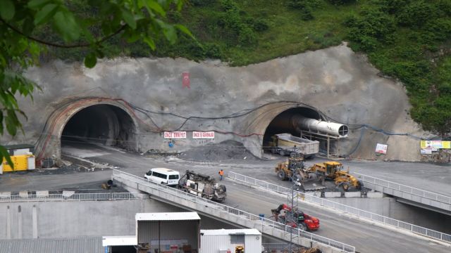 Afyonkarahisar – Şuhut Yolu’nda Çalışmalar Devam Ediyor!