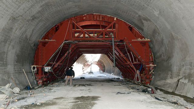 Başkan Şeylan ‘Çığ Tüneli’ İnşaatını Ziyaret Etti!