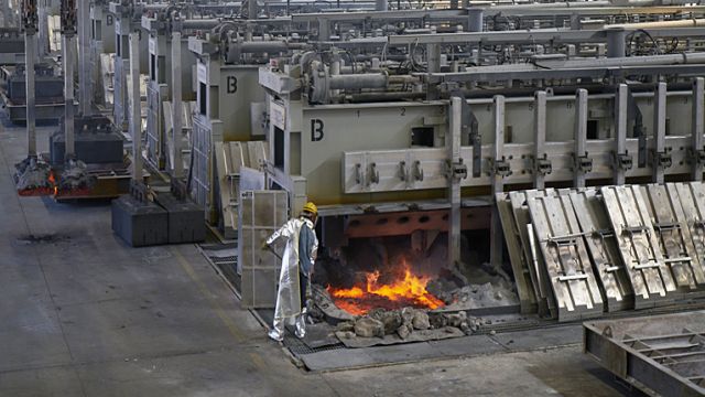 Rusal, Sibirya’daki Yeni Alüminyum Ergitme Tesisinde Üretime Başladı