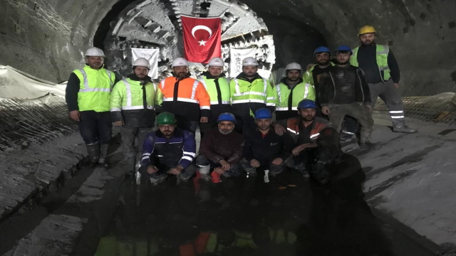 Olimpiyatköy – Fenertepe Arası (M11) Tünel Kazı Çalışmaları Tamamlandı