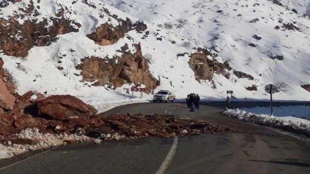 Kars – Kağızman Yolu’nda Heyelan