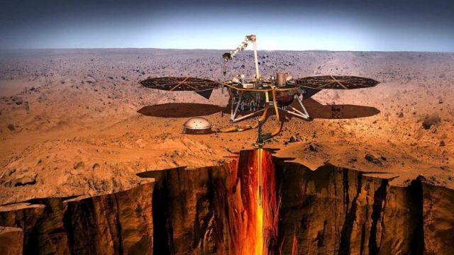 Mars'ta 94 Dakika Süren Deprem!