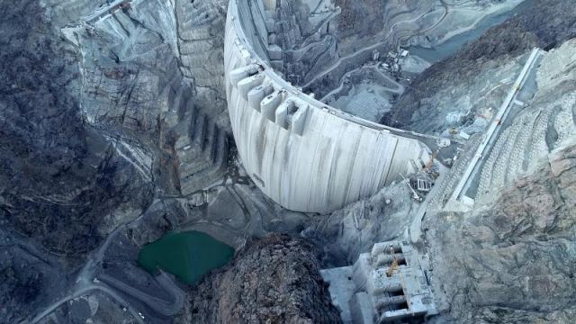 Yusufeli Barajı'nda Su Tutma Hazırlıkları Devam Ediyor