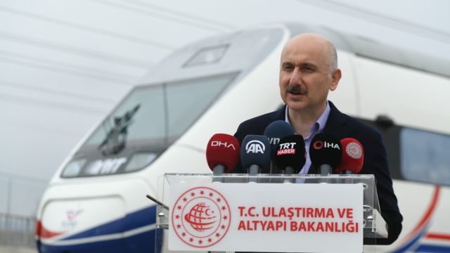 Ankara-Sivas Arası Hızlı Tren Hattıyla 2 Saate Düşecek