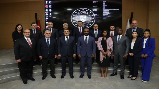 Ekvator Ginesi İle Türkiye Arasında Enerji İş Birliği Toplantısı