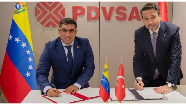 Türkiye ve Venezuela Doğal Gaz, Petrol, Madencilik Anlaşmaları İmzaladı