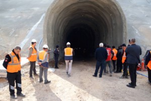 Kayseri’de Tünel İnşaatında Kaya Düşmesi Sonucu 1 İşçi Hayatını Kaybetti